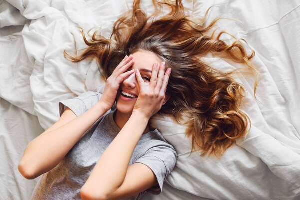 faire rire une femme qui nous a donné son numéro de téléphone