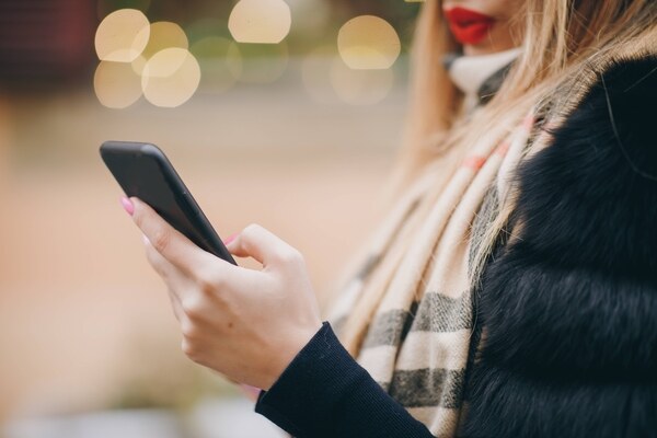 comment rendre une fille jalouse par sms