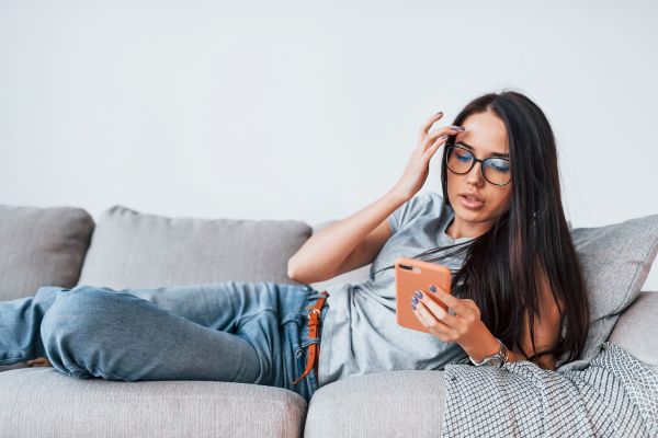 comment draguer une fille à distance