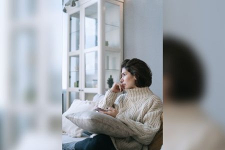 Quand une fille ne relance pas la conversation (13 raisons)