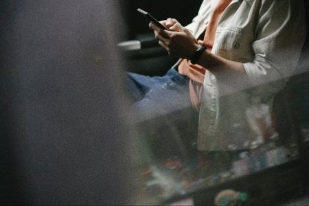 Tinder : plus aucun profil dans ta zone (pourquoi et que faire)