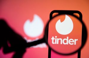 Lire la suite à propos de l’article Comment voir les likes sur Tinder : 3 méthodes (2 gratuites)