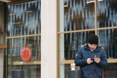 Tinder : combien de like par jour pouvez-vous envoyer ?